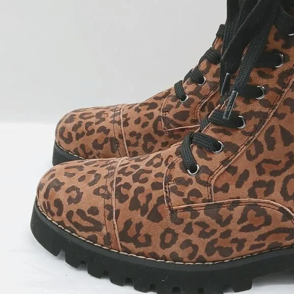 Donald Pliner Ease Combat Ankle Boots Women's 8M Brown Hiker Gorpcore Whimsygoth