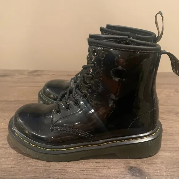 Dr. Doc Martens Boots 1460 Junior Kids AW004 Leather‎ Size US 12 Uk 11
