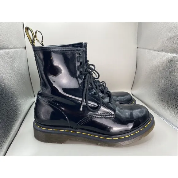 Dr Martens 11821 Combat Boots Womens Size 9 Black Patent Leather