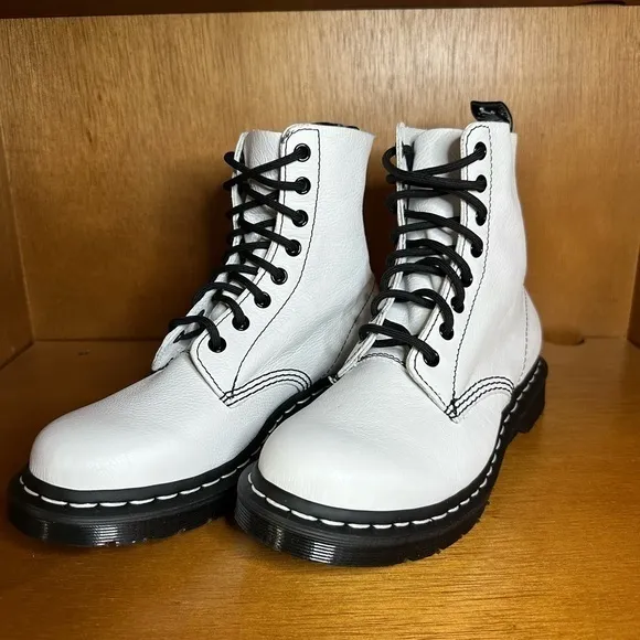 Dr Martens 1460 Pascal‎ Boots Size 8 New With Box