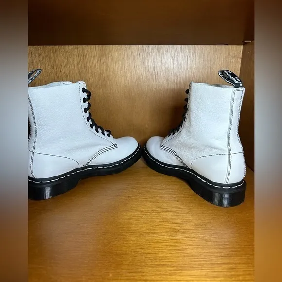Dr Martens 1460 Pascal‎ Boots Size 8 New With Box