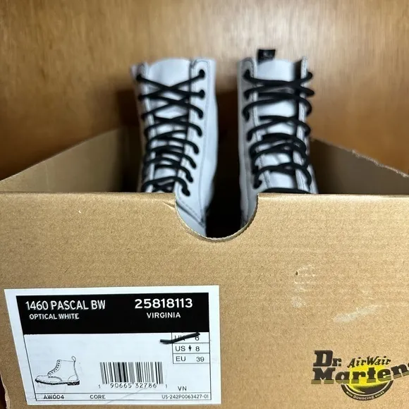 Dr Martens 1460 Pascal‎ Boots Size 8 New With Box