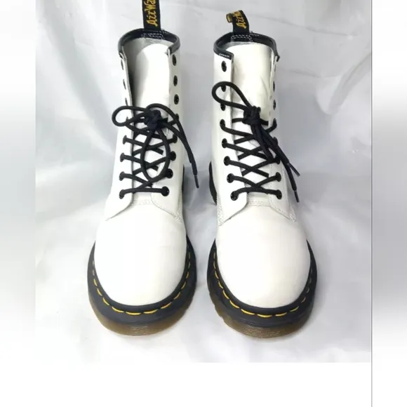 Dr. Martens 1460 Patent Leather Lace Up Boots Women's Size 6 ~White Reta…