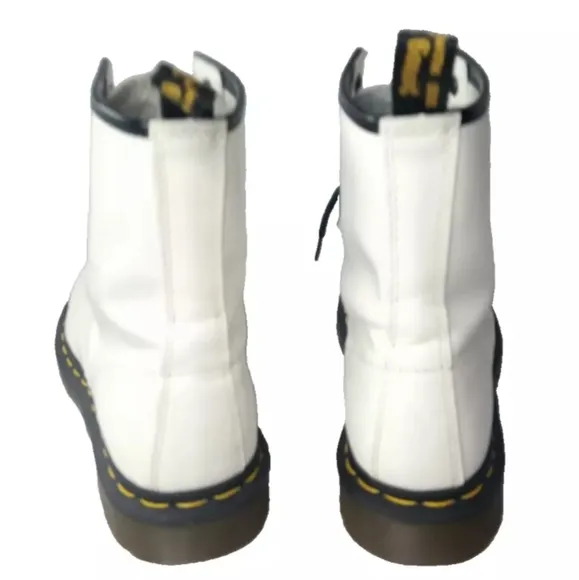 Dr. Martens 1460 Patent Leather Lace Up Boots Women's Size 6 ~White Reta…