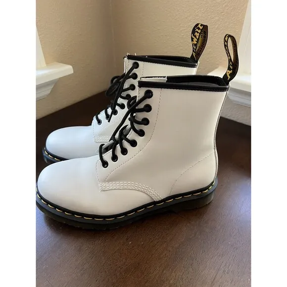 Dr. Martens 1460 Smooth Leather Lace Up Boots In White Size 39 (US M 7 W 8 )