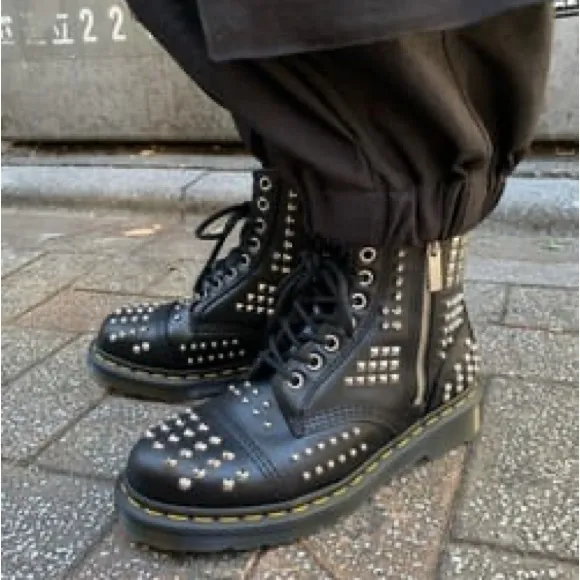 Dr. Martens 1460 Studded Zip Atlas Leather Boots