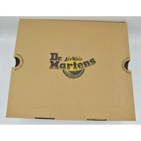 Dr Martens 1460 Womens Size 8 Serena Collar Lined Brown Leather Winter Boots