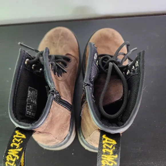 Dr. Martens Delaney Brown Leather Ankle Boots Size 1 Kids