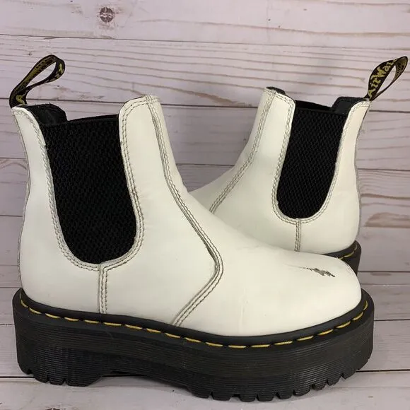 Dr. Martens Doc 2976 Quad Chelsea Boots Womens Size 5 White Leather Pull On
