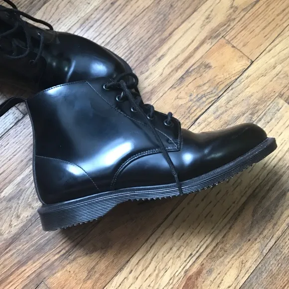 Dr. Martens Emmeline Boots