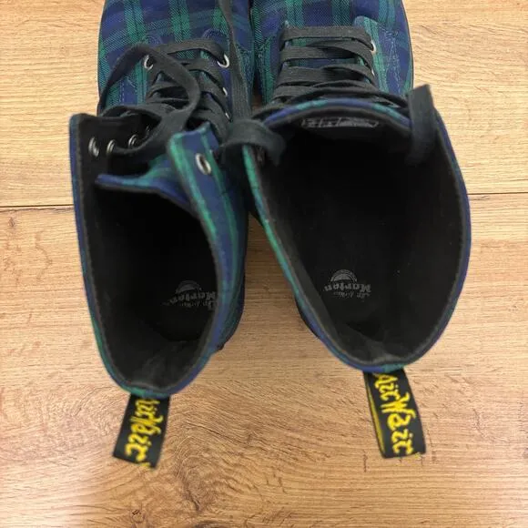 Dr Martens Hackney Boots Unisex Size US 9 UK 7 Plaid Green Blue Lace Up Canvas