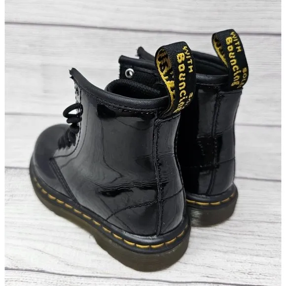 Dr. Martens Kids 1460 patent leather boots Size‎ 7