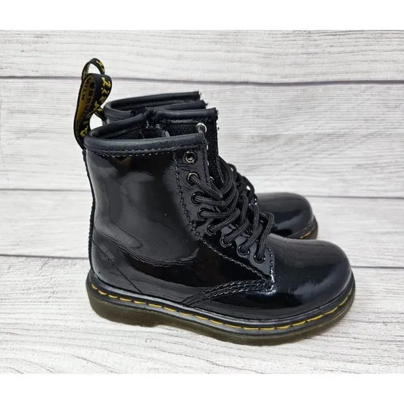 Dr. Martens Kids 1460 patent leather boots Size‎ 7