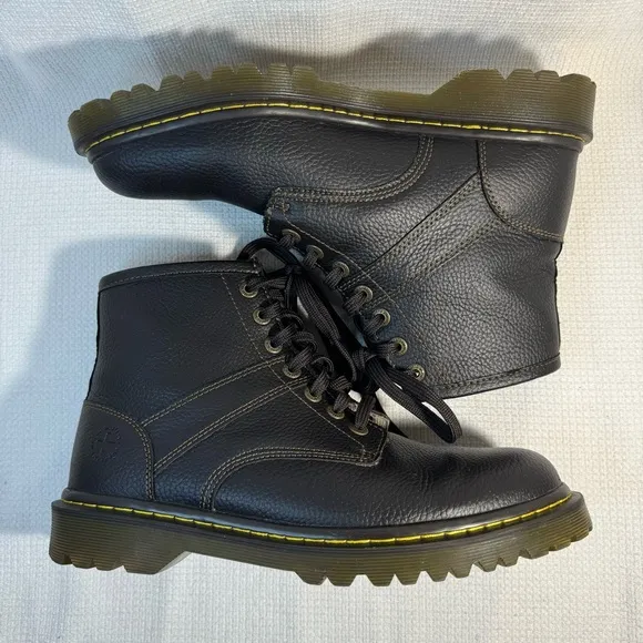 Dr Martens Roseland Brown Pebble Leather Mens Size 11 Boots