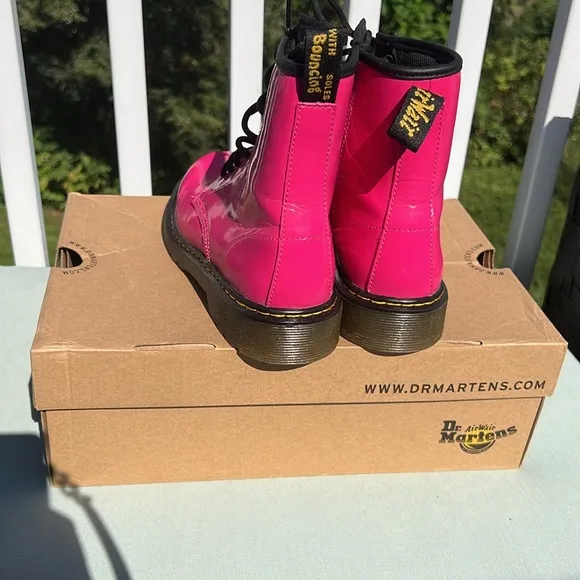 Dr. Martens youth 1460 patent leather lace up boots hot pink size 5