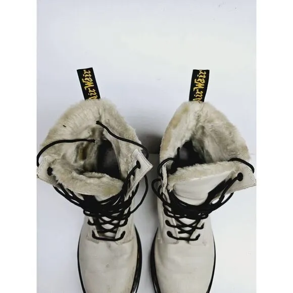 Dr. Martens Winter Women 9