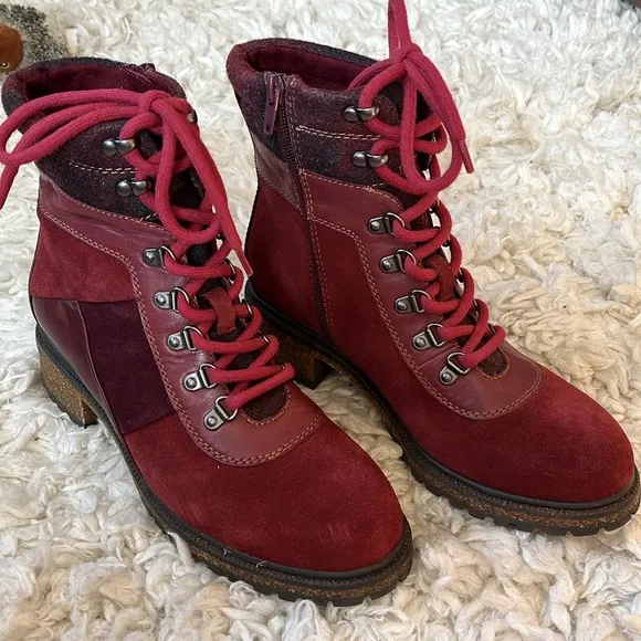 Earth elements Red/Burgundy Leather &amp; Suede Hiking Boots w/side zipper Size 7.5