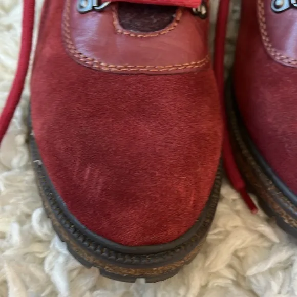 Earth elements Red/Burgundy Leather &amp; Suede Hiking Boots w/side zipper Size 7.5