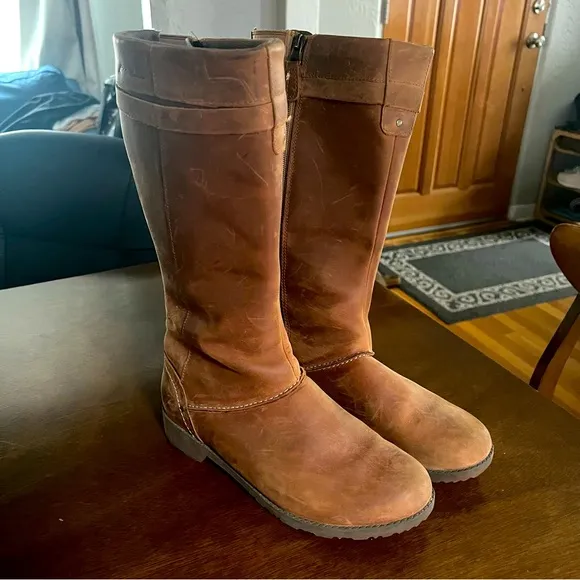 Eddie Bauer Trace Boots Espresso Brown Size 8.5