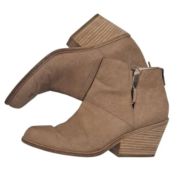 Eileen Fisher Tote Chic Ankle Boots Stacked Heel Size 8.5 Earth Tumbled Nubuck