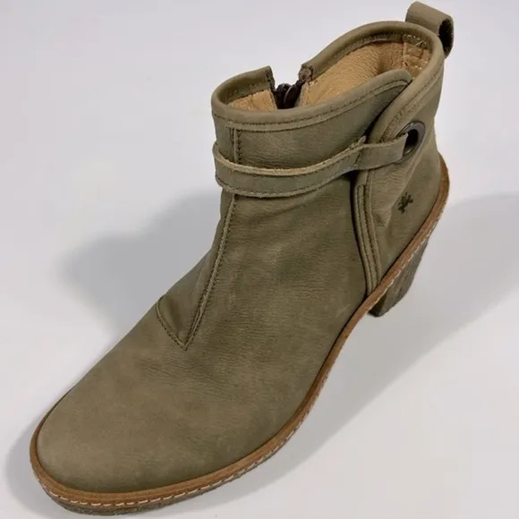 El Naturalista Women's Haya Ankle Boots In Green Size 41