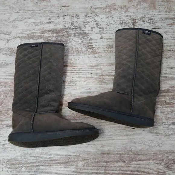 Emu Wool Tall Gray Cozy Patterned Winter Boots