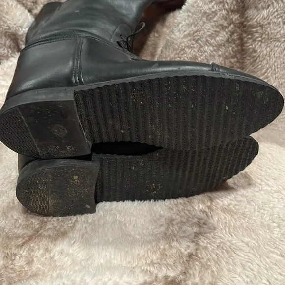 Equestrian Riding boots. Authentic leather, size 8.5