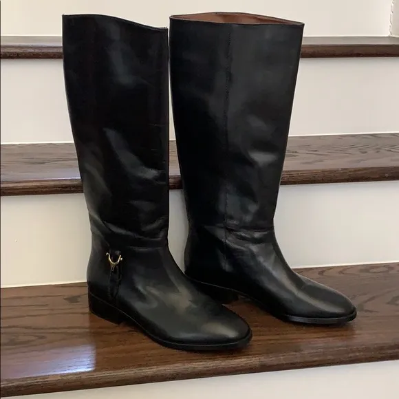 Etiene Aigner Derby black boots