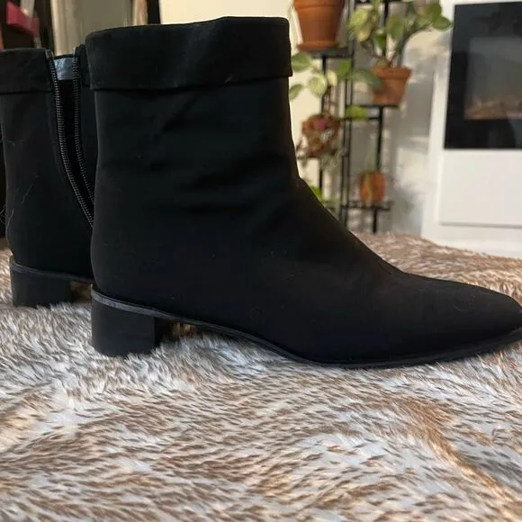 EUC Stuart Weitzman Boots Size 9 Black Gore-Tex
