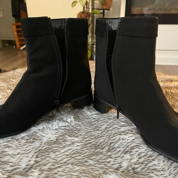 EUC Stuart Weitzman Boots Size 9 Black Gore-Tex