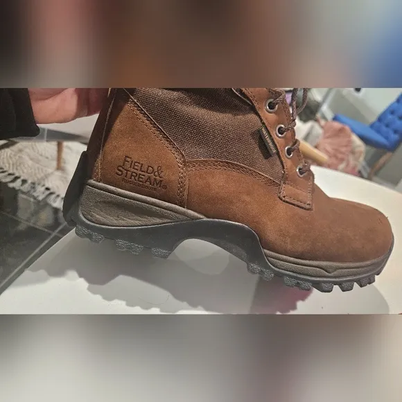 FIELD &amp; STREAM Woodsman 800g Insulated Waterproof Hunting Boots in brown.Size 10
