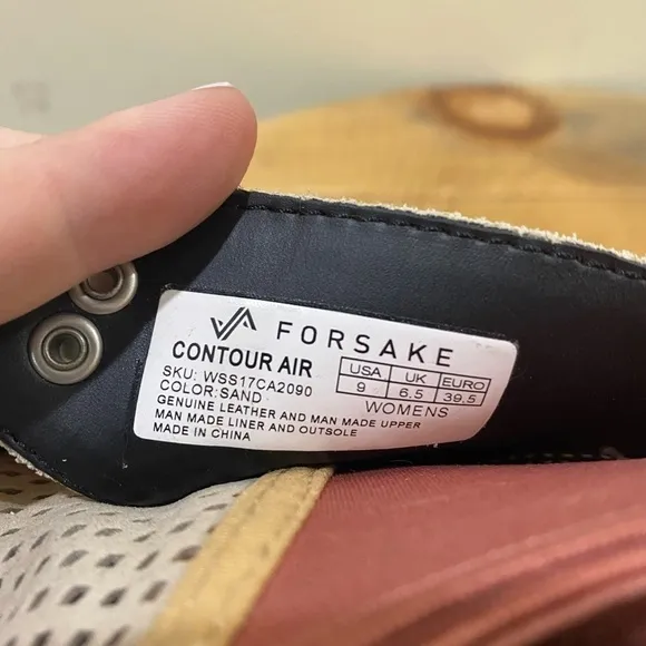 Foresake Contour Air Waterproof Hiking Shoes size 9 NWOT