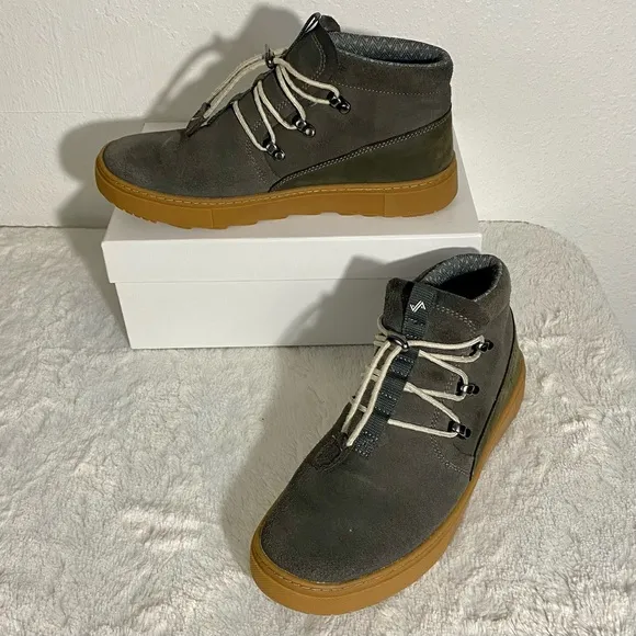 Forsake Lucie Slip-On Outdoor Suede Boots Women’s Size 8 Gunmetal Gray