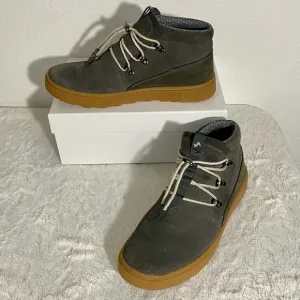 Forsake Lucie Slip-On Outdoor Suede Boots Women’s Size 8 Gunmetal Gray