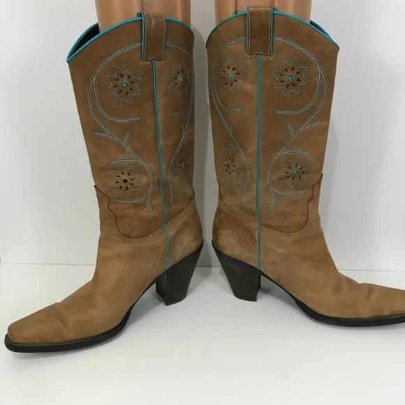 Franco Sarto cowboy boots with turquoise size 10