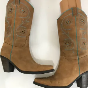 Franco Sarto cowboy boots with turquoise size 10