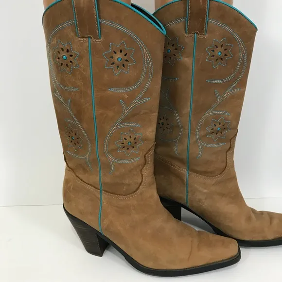 Franco Sarto cowboy boots with turquoise size 10