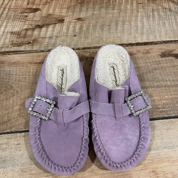Free People After Riding Mules Lavender Purple NWOT (small flaw) Women’s Size 8