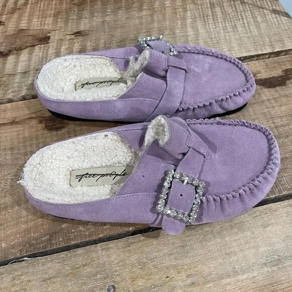 Free People After Riding Mules Lavender Purple NWOT (small flaw) Women’s Size 8