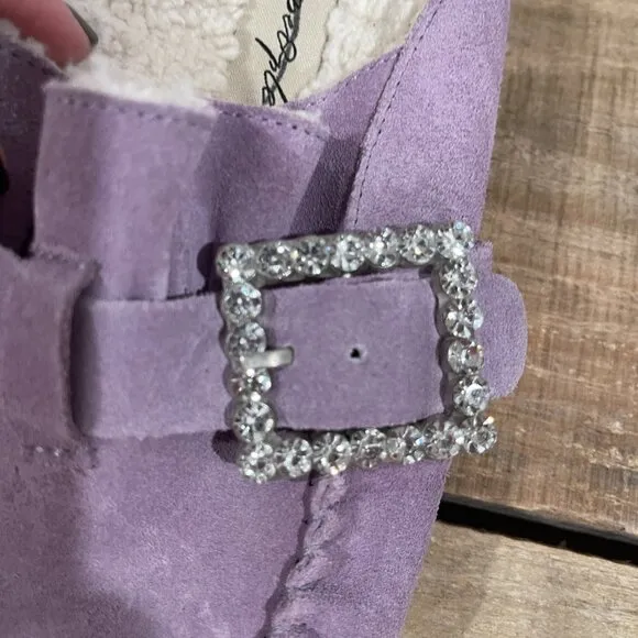 Free People After Riding Mules Lavender Purple NWOT (small flaw) Women’s Size 8