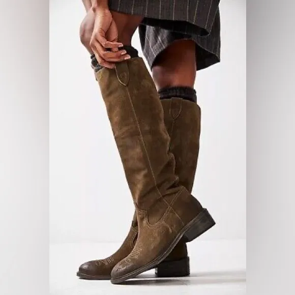 Free People Arya Olive Green Suede Knee High Riding Campus Boots Shoes sz 8/38