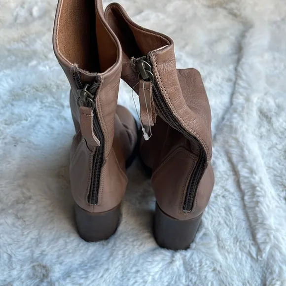 Free People Elle block leather boots
