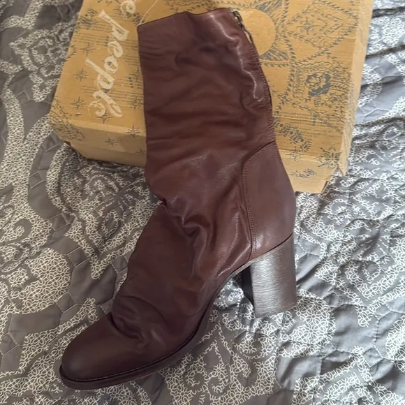 Free People Elle Boot Sz 41 NWT $198 Brown Leather Women's Boots