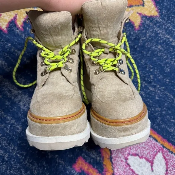 Free People Vegan Road Trip Platform Boot sz 6