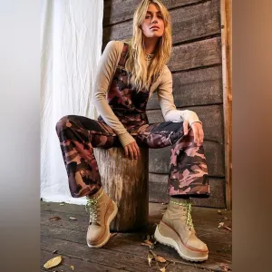 Free People Vegan Road Trip Platform Boot sz 6