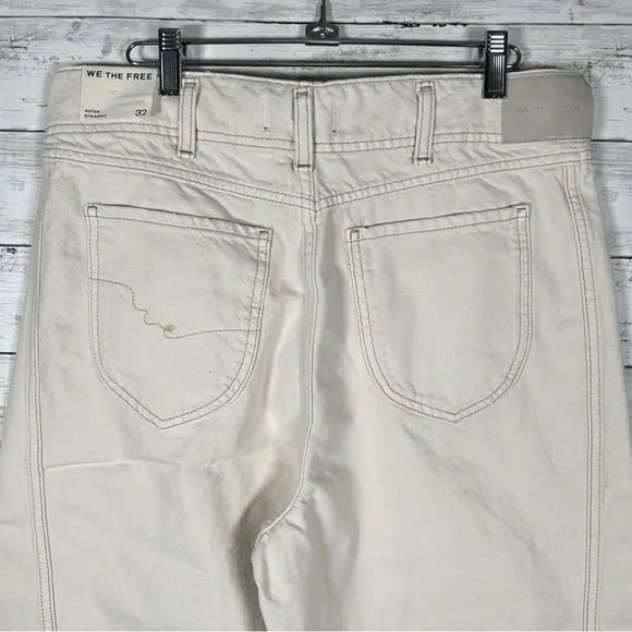 Free People We The Free Aster Ivory Denim Wide Straight Leg Jeans 32 NWT $98