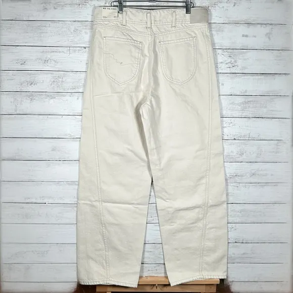 Free People We The Free Aster Ivory Denim Wide Straight Leg Jeans 32 NWT $98