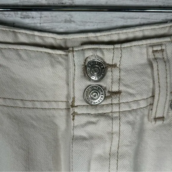 Free People We The Free Aster Ivory Denim Wide Straight Leg Jeans 32 NWT $98