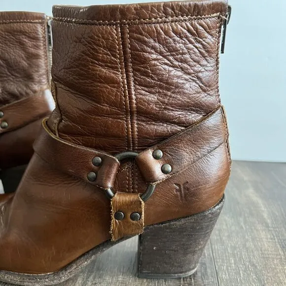 Frye Boots Tabitha Womens Sz 10 Cognac Brown Leather Harness Western Equestrian