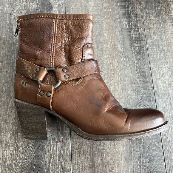 Frye Boots Tabitha Womens Sz 10 Cognac Brown Leather Harness Western Equestrian